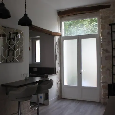Studio Centre-ville Rueil-malmaison - Proche Rer A Rueil-Malmaison